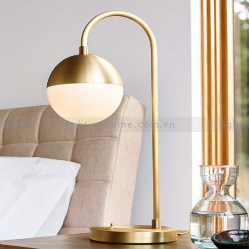 ĐÈN BÀN DB-600 ĐÈN BÀN DB-600 - Ảnh 1