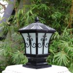 Đèn Trụ Cổng Cổ Điển Năng Lượng Mặt Trời TD-17-20 Màu Đen