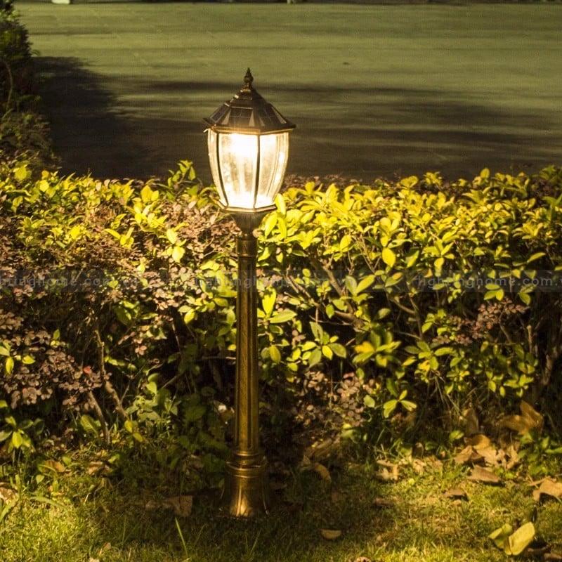 Phú Thịnh Hưng Đèn Trụ Sân Vườn Năng Lượng Mặt Trời TD-61