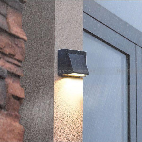 Phú Thịnh Hưng ĐÈN TƯỜNG NGOẠI THẤT HẮT SÁNG 1 ĐẦU VNT-614